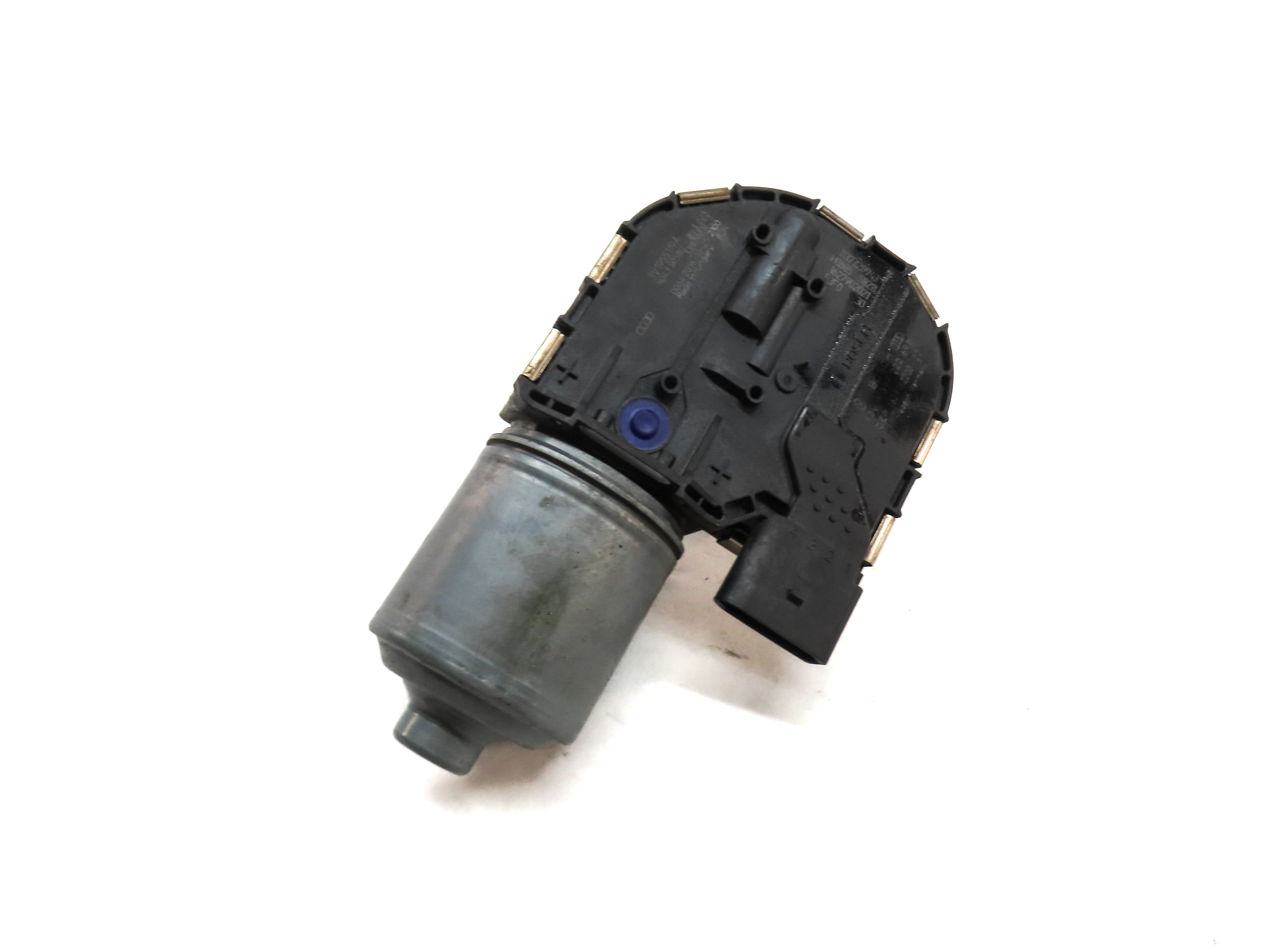 2017 AUDI A3 E-TRON (8V) FRONT WINDSHIELD WIPER MOTOR — exact item pictured